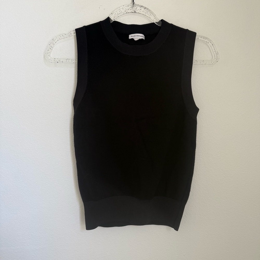Club Monaco Black Sleveless Knit Neutral Black Casual Size S